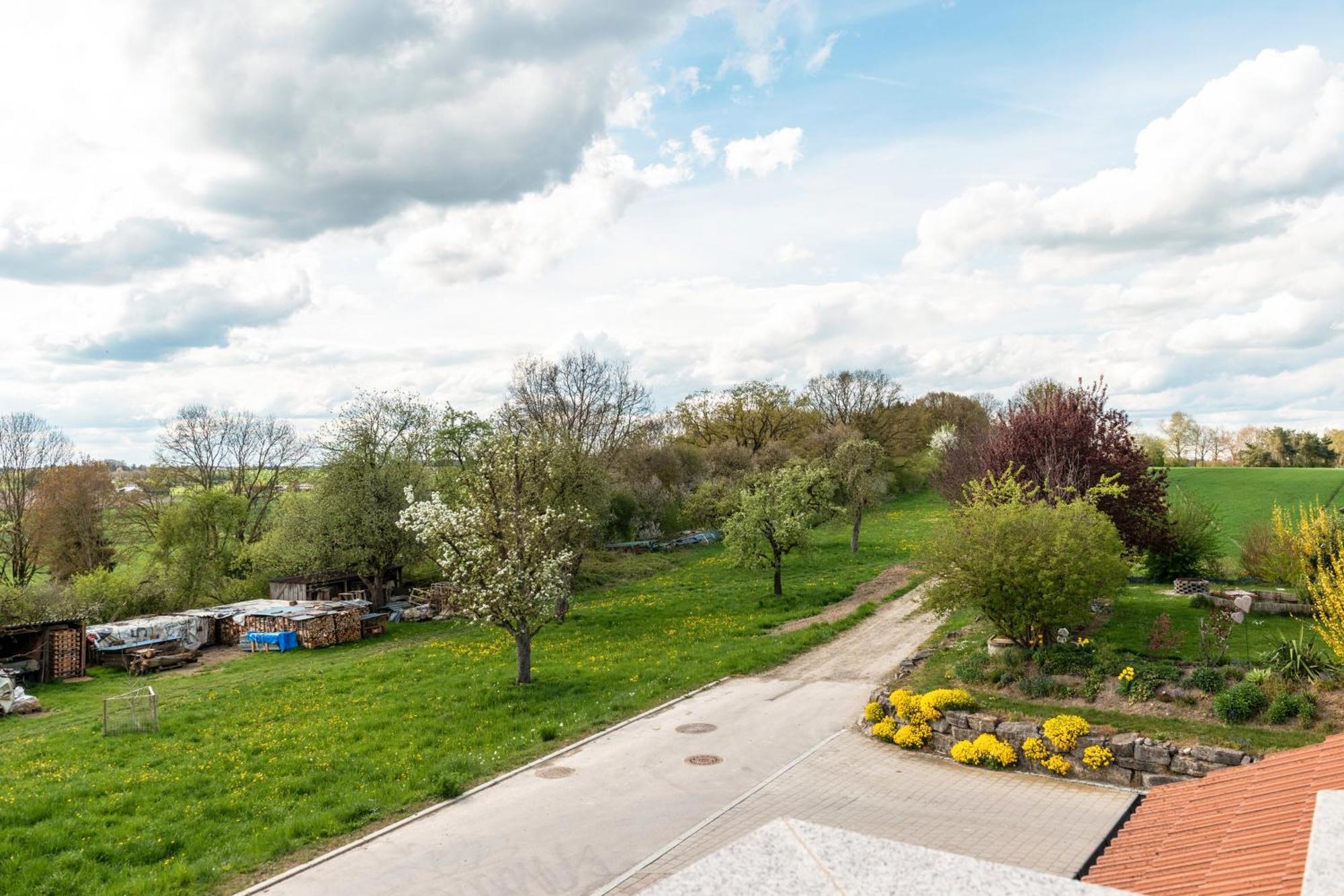 Apartmán Arnold Laubbach Ostrach Exteriér fotografie